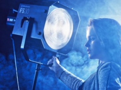 Fresnel Spot FS 30 - Příběh světla a lásky